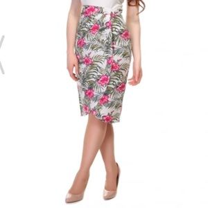 The Kala tiki skirt from Collectif